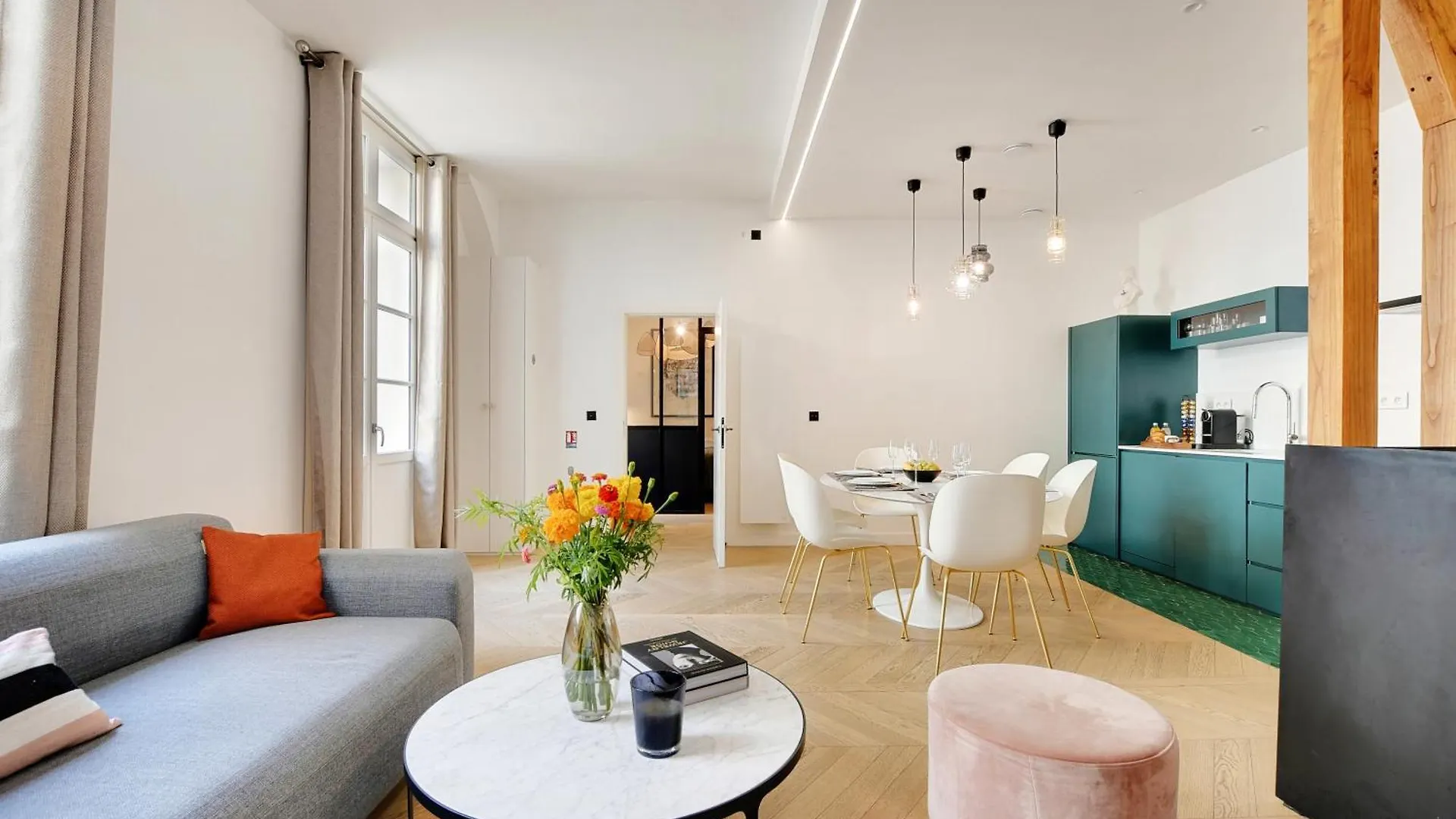 Sereners - Charming Serviced Apartments - Place Des Vosges Paris