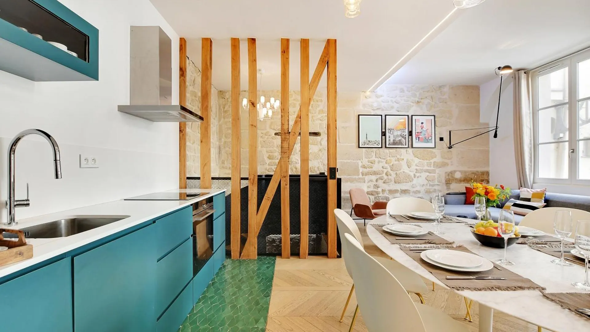 Sereners - Charming Serviced Apartments - Place Des Vosges Paris 0*,  Frankrike