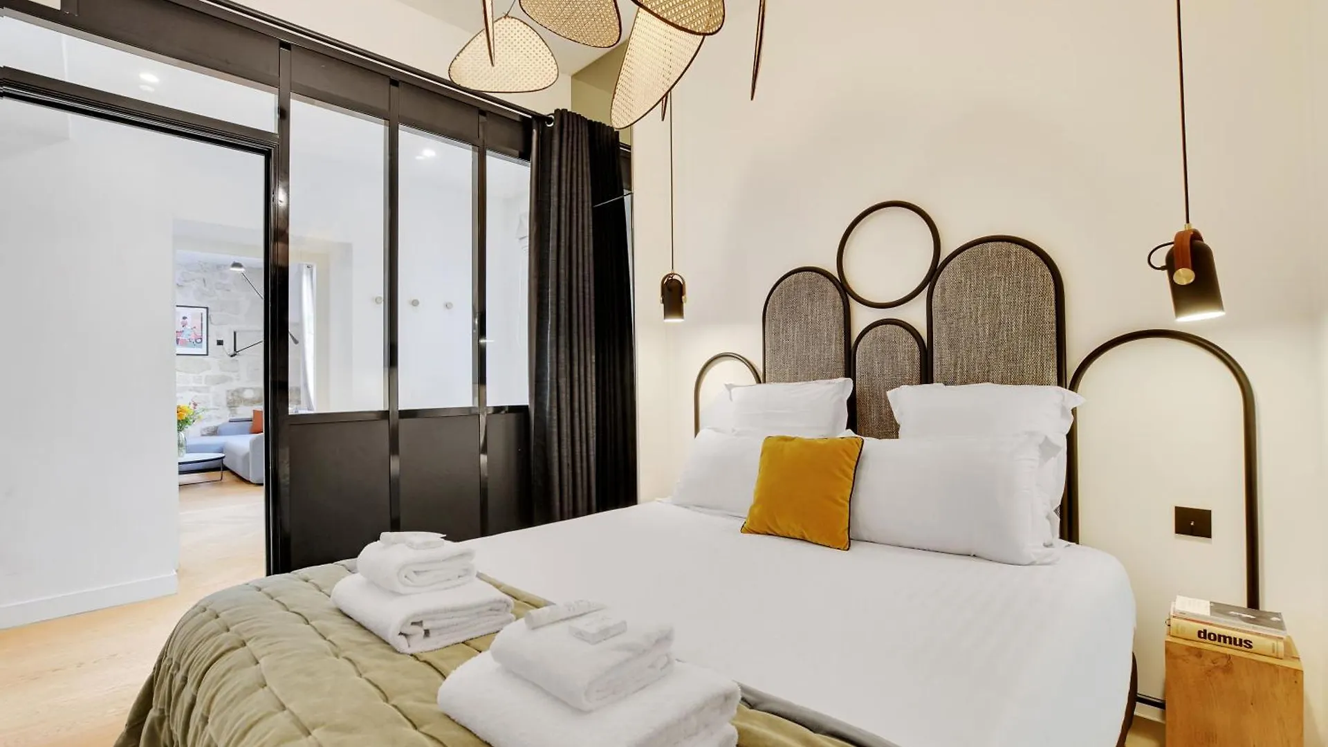 Sereners - Charming Serviced Apartments - Place Des Vosges Paris 0*,  Frankrike