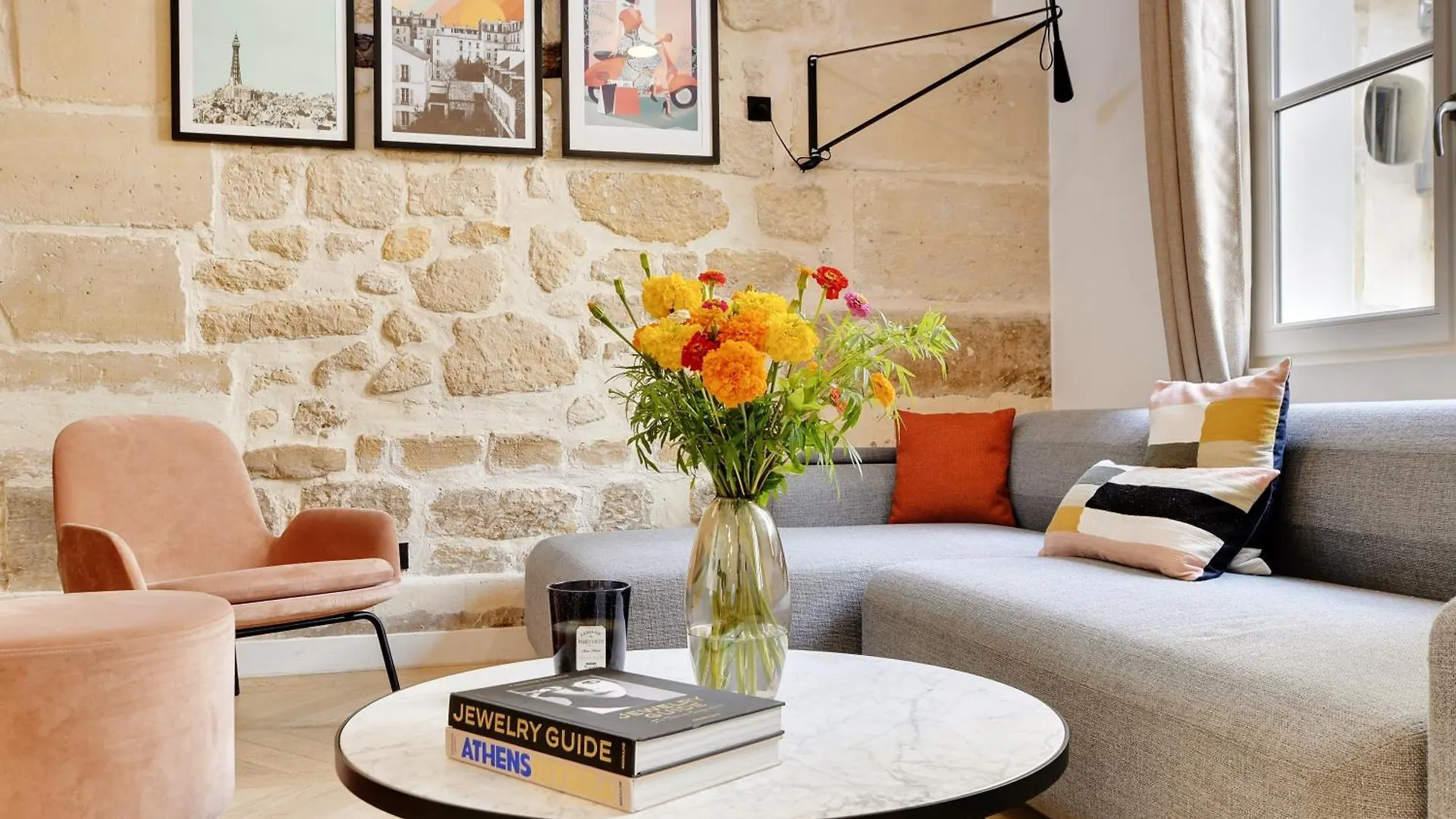 Sereners - Charming Serviced Apartments - Place Des Vosges Paris